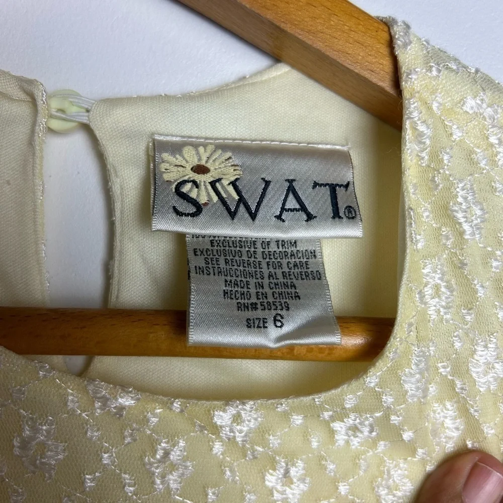 Swat VINTAGE Litte girl Beaded Ditsy Floral Yellow Dress